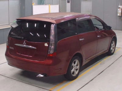 MITSUBISHI GRANDIS