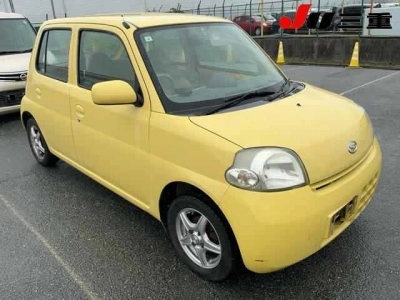 DAIHATSU ESSE
