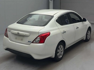 NISSAN TIIDA LATIO
