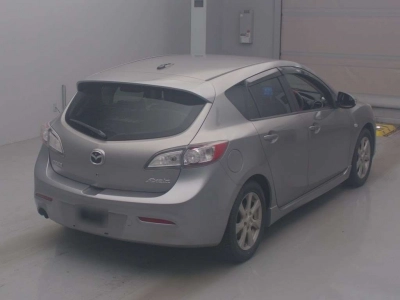 MAZDA AXELA SPORT