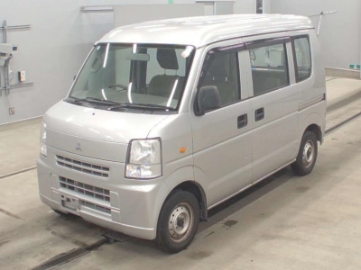 MITSUBISHI MINICAB