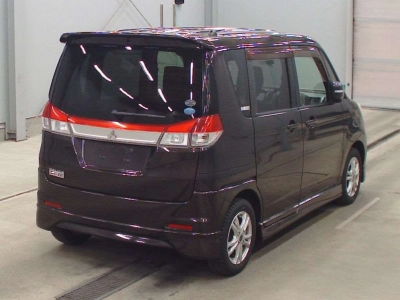 MITSUBISHI DELICA D:2