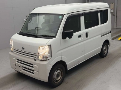 NISSAN NV100 CLIPPER