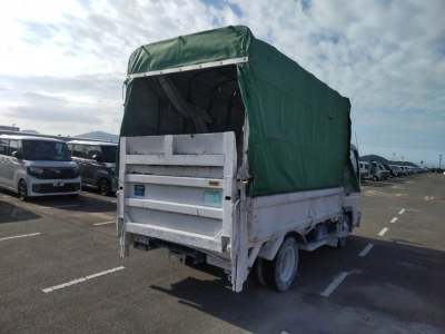 MITSUBISHI FUSO CANTER GUTS