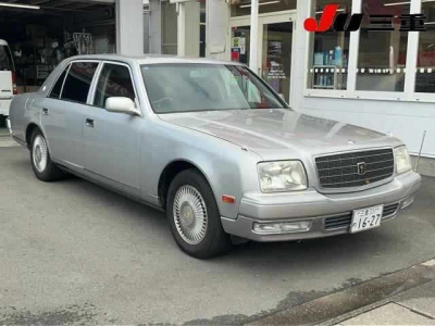 TOYOTA CENTURY