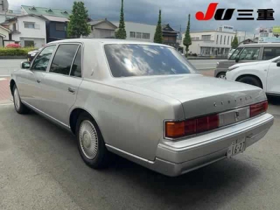 TOYOTA CENTURY