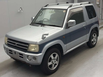 MITSUBISHI PAJERO MINI