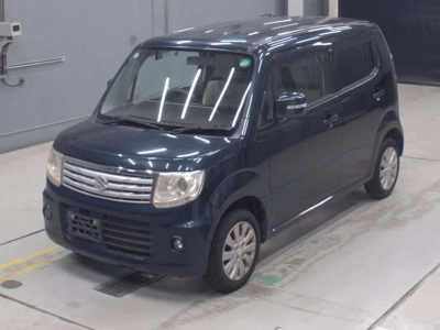 SUZUKI MRWAGON