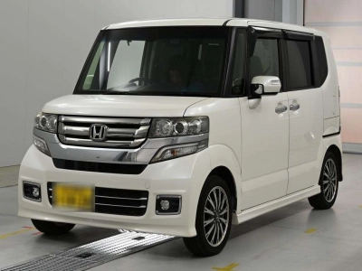 HONDA N BOX CUSTOM
