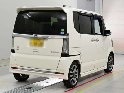 HONDA N BOX CUSTOM