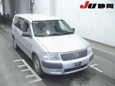 TOYOTA SUCCEED VAN