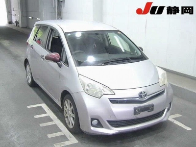 TOYOTA RACTIS