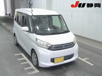 MITSUBISHI EK SPACE