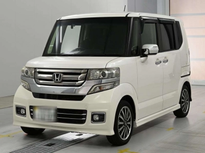 HONDA N BOX CUSTOM