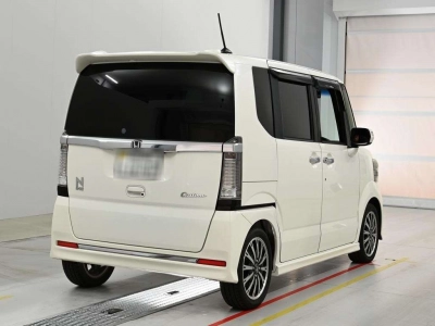 HONDA N BOX CUSTOM