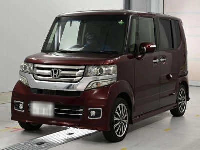 HONDA N BOX CUSTOM