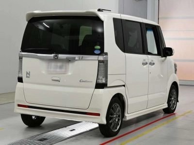 HONDA N BOX CUSTOM