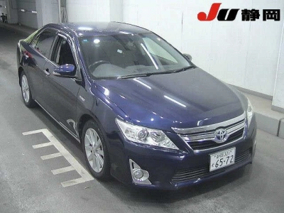 TOYOTA CAMRY