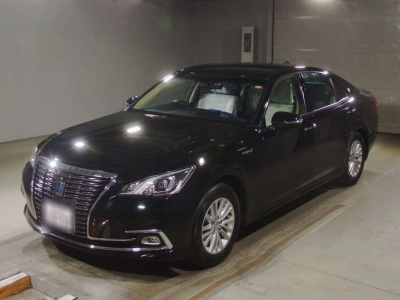 TOYOTA CROWN HYBRID