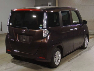 TOYOTA TANK