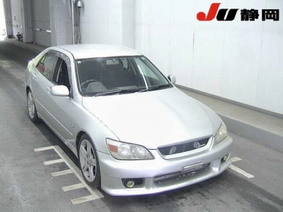 TOYOTA ALTEZZA