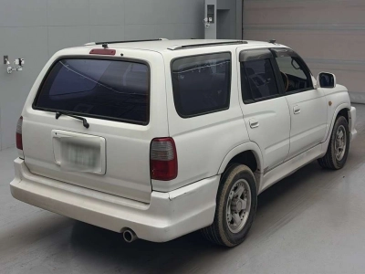 TOYOTA HILUX SURF