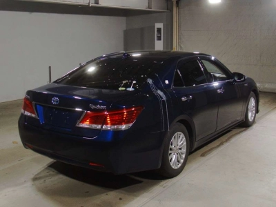 TOYOTA CROWN HYBRID