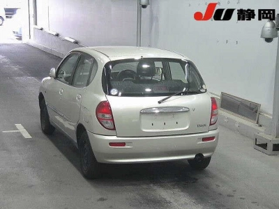 TOYOTA DUET