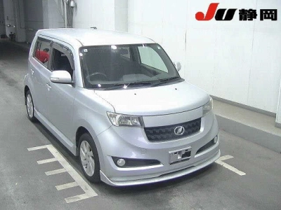 TOYOTA BB