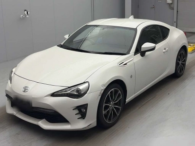 TOYOTA 86