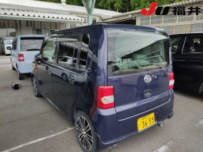 DAIHATSU MOVE CONTE