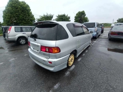 TOYOTA IPSUM
