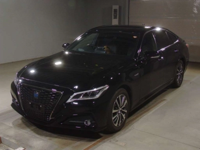 TOYOTA CROWN HYBRID