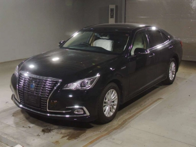 TOYOTA CROWN HYBRID
