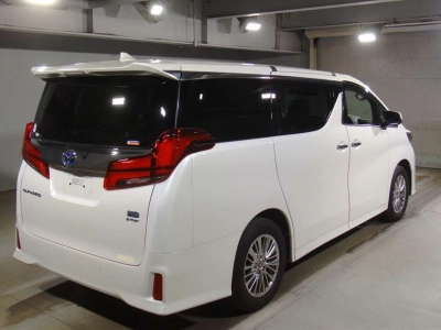 TOYOTA ALPHARD HYBRID