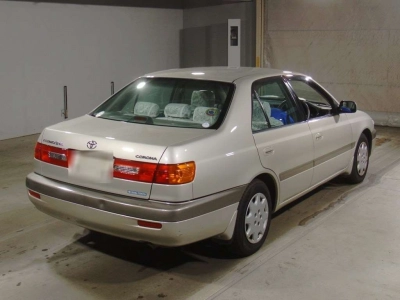 TOYOTA CORONA PREMIO
