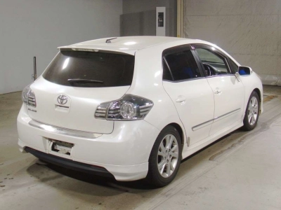TOYOTA BLADE