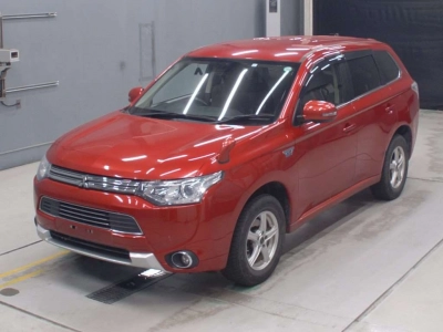 MITSUBISHI OUTLANDER PHEV