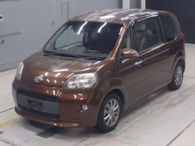 TOYOTA PORTE