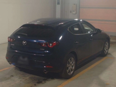 MAZDA MAZDA3 FASTBACK