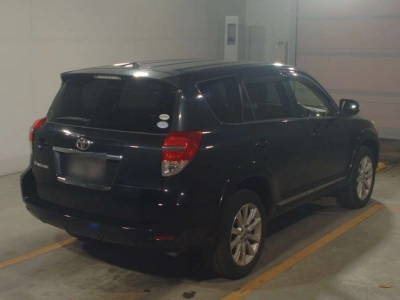 TOYOTA VANGUARD