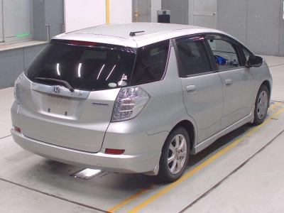 HONDA FIT SHUTTLE HYBRID