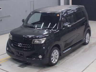 TOYOTA BB