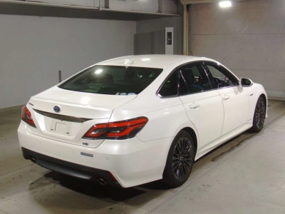 TOYOTA CROWN HYBRID