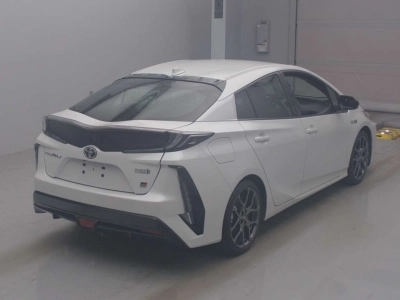 TOYOTA PRIUS PHV