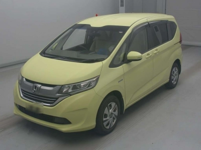 HONDA FREED HYBRID