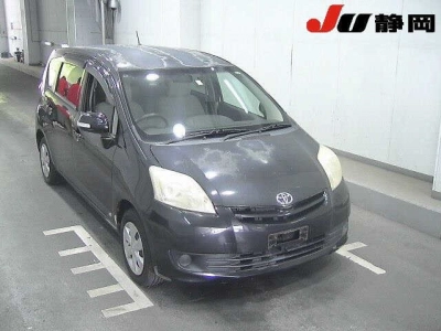 TOYOTA PASSO SETTE