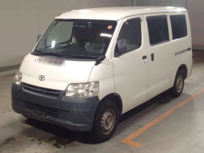 TOYOTA TOWN ACE VAN