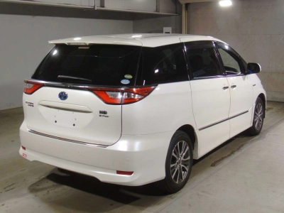 TOYOTA ESTIMA HYBRID