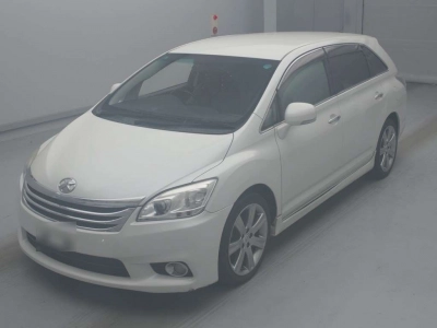 TOYOTA MARK X ZIO